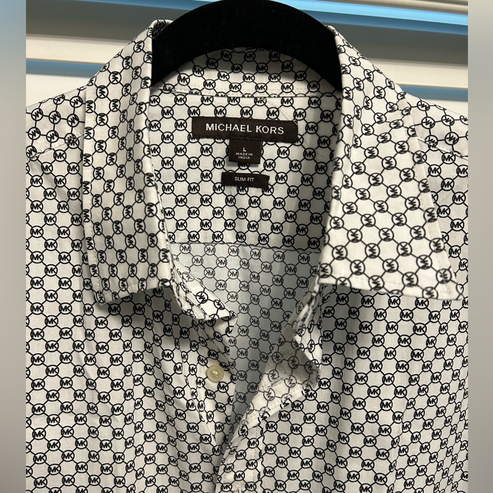 MICHEAL KORS Short Sleeve Button Down Slim Fit Shirt MK Logo Size L